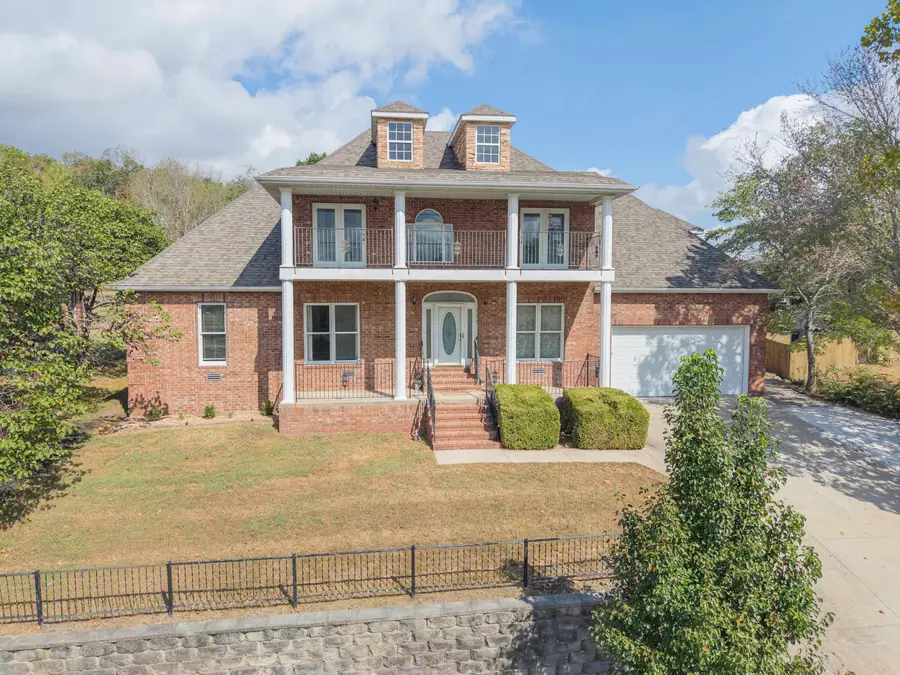 309 Summerwood Drive, Branson, MO 65616 - #3