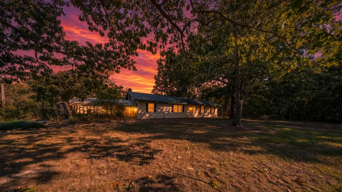 7061 County Road 9580, West Plains, MO 65775 - #1