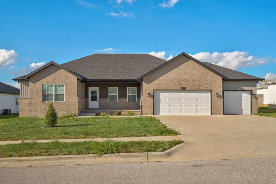 553 Delaware Court, Rogersville, MO 65742 - #2