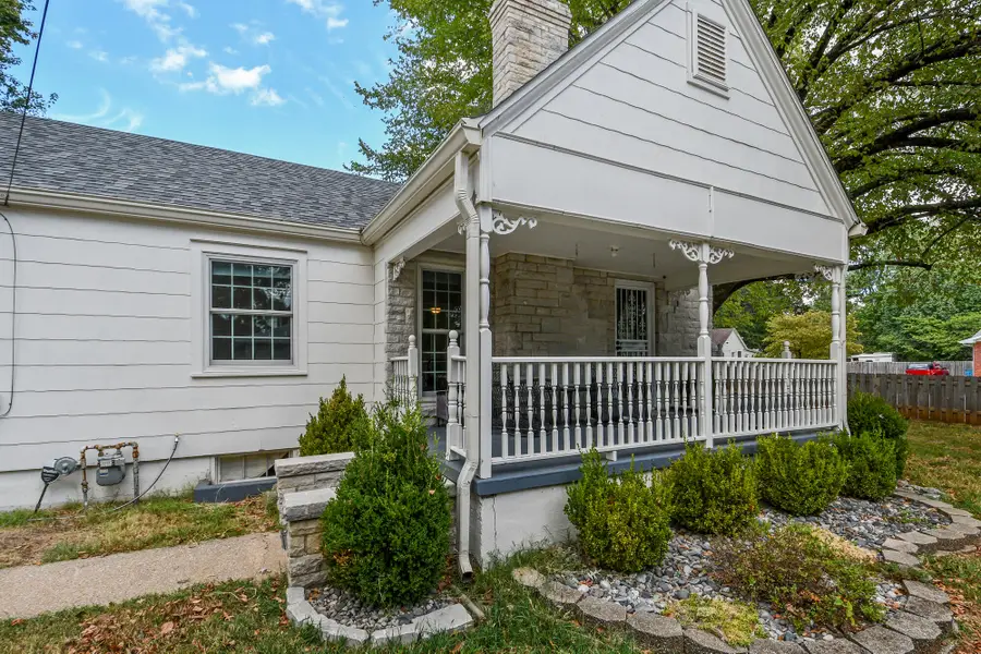 2021 S Jefferson Avenue, Springfield, MO 65807 - #3