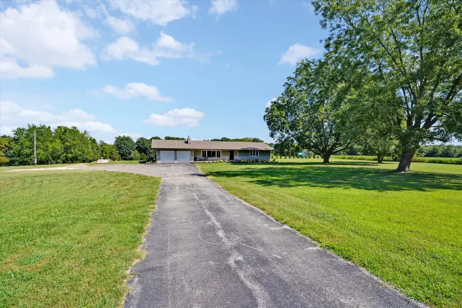 4967 E Farm Road 66, Springfield, MO 65803 - #2