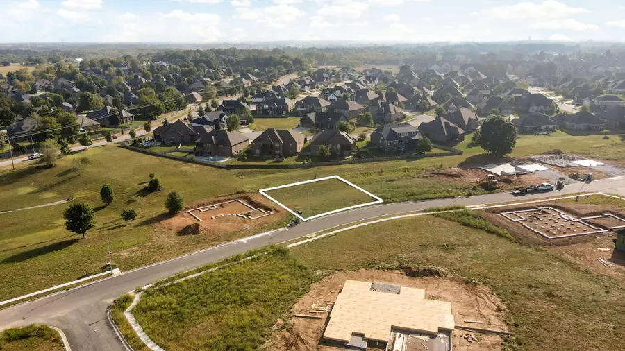 1353 N Dunmore Circle, Nixa, MO 65714 - #3