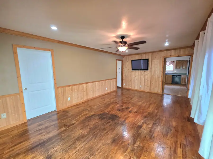 418 S 3rd Street, Houston, MO 65483 - #3