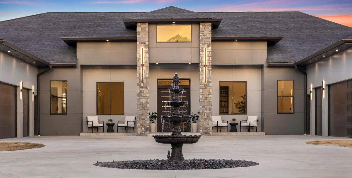 5560 N Farm Rd 177, Springfield, MO 65803 - #1