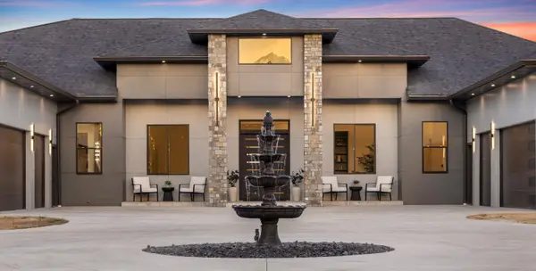 5560 N Farm Rd 177, Springfield, MO 65803