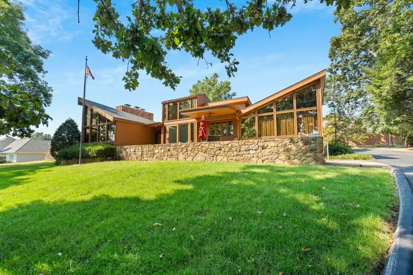 645 S Augusta Drive, Springfield, MO 65809