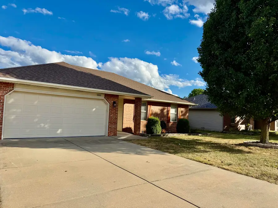900 S Natalie Avenue, Springfield, MO 65802 - #3