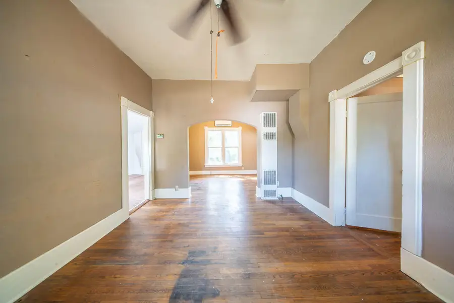 216 S 7th Street, Thayer, MO 65791 - #3