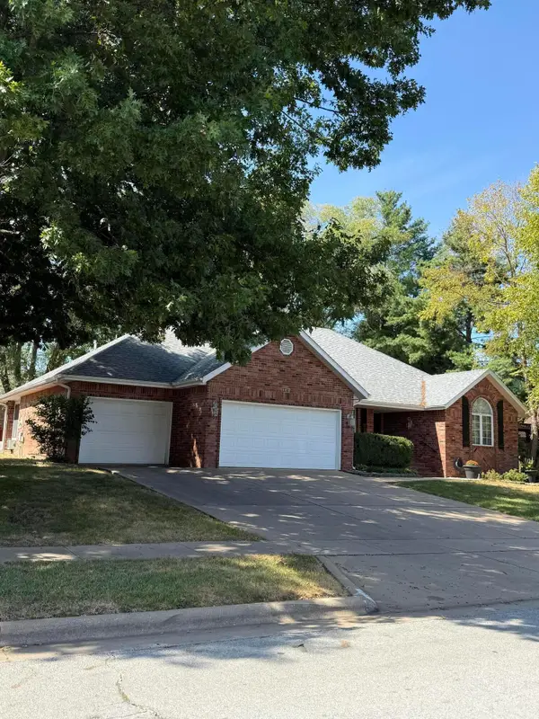 4601 S Quail Creek Avenue, Springfield, MO 65810