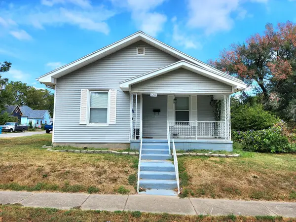 1211 W Calhoun Street, Springfield, MO 65802