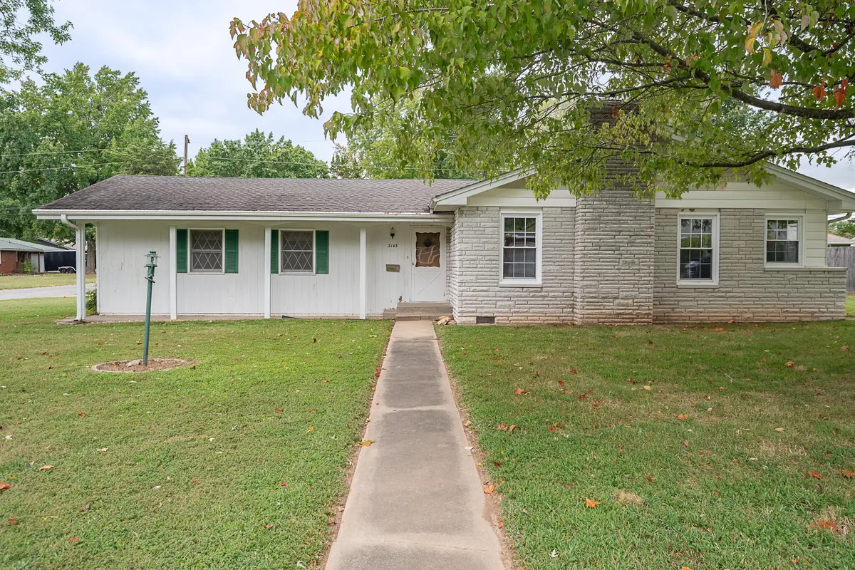 2143 S Brighton Drive, Springfield, MO 65804 - #1