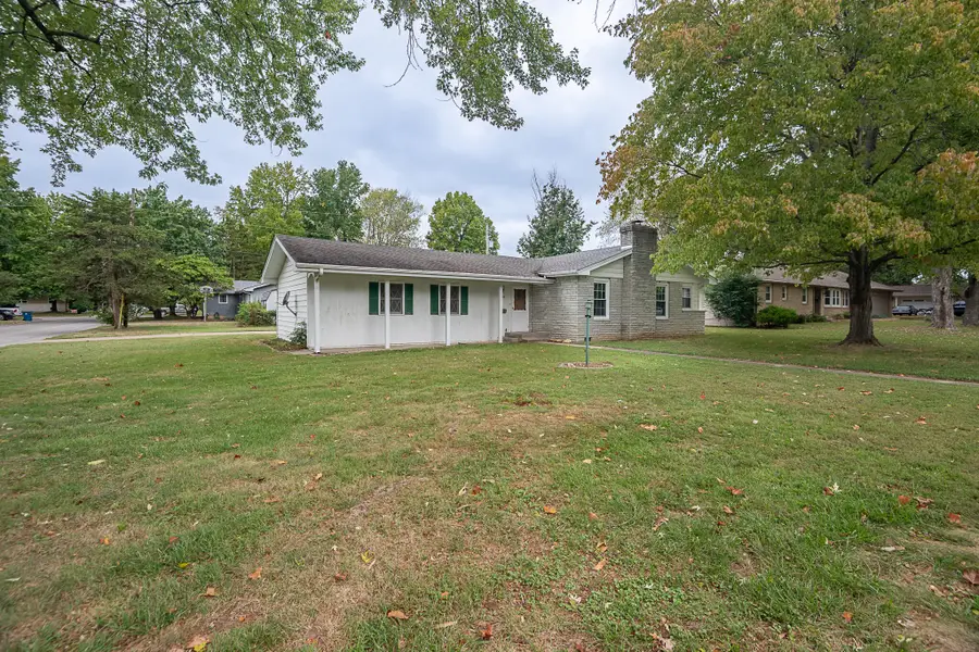 2143 S Brighton Drive, Springfield, MO 65804 - #2