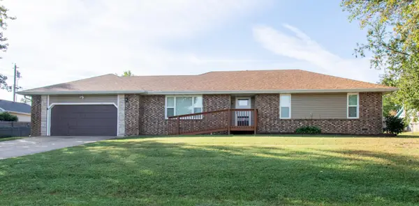1300 E Rainey Street, Ozark, MO 65721
