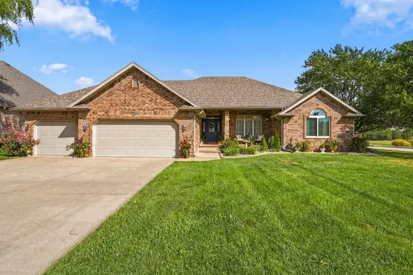 909 Glacier Court, Nixa, MO 65714