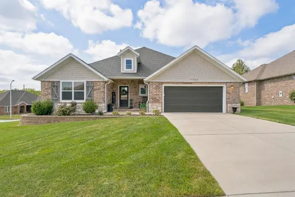 1963 N Grindstone Avenue, Springfield, MO 65802