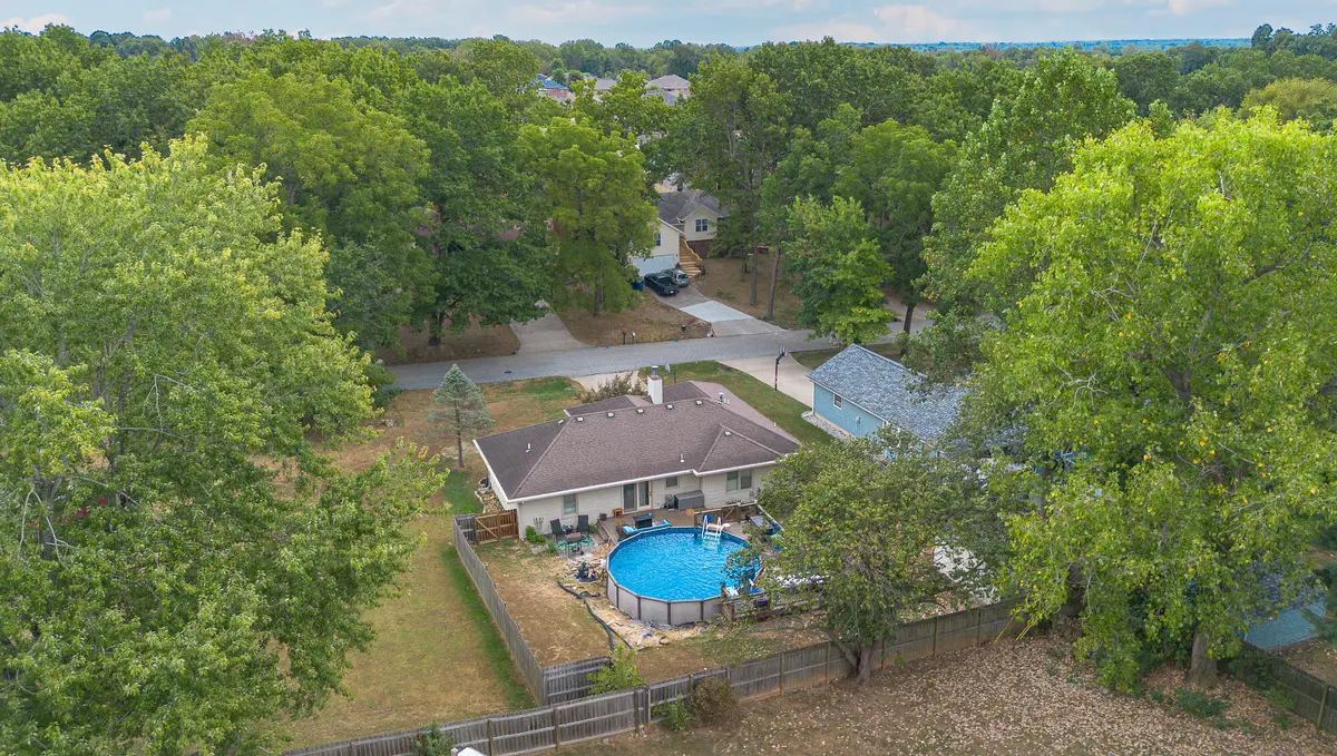 5705 S Honeysuckle Lane, Battlefield, MO 65619 - #1