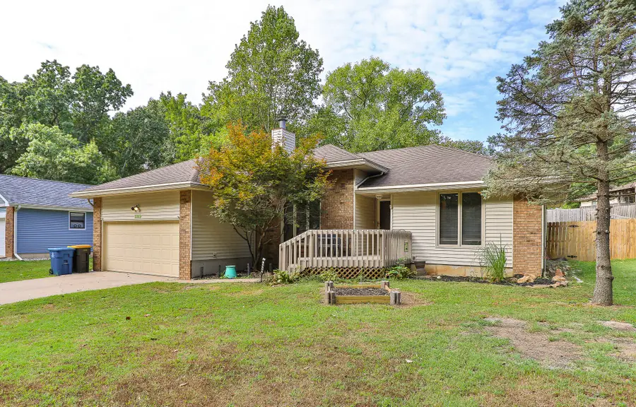 5705 S Honeysuckle Lane, Battlefield, MO 65619 - #3