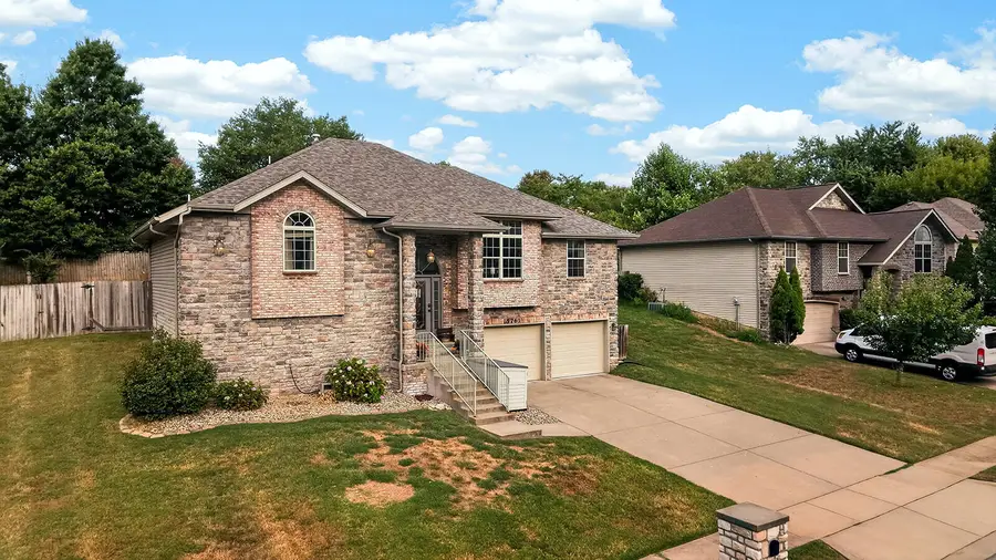 5761 S Fairview Avenue, Springfield, MO 65810 - #3