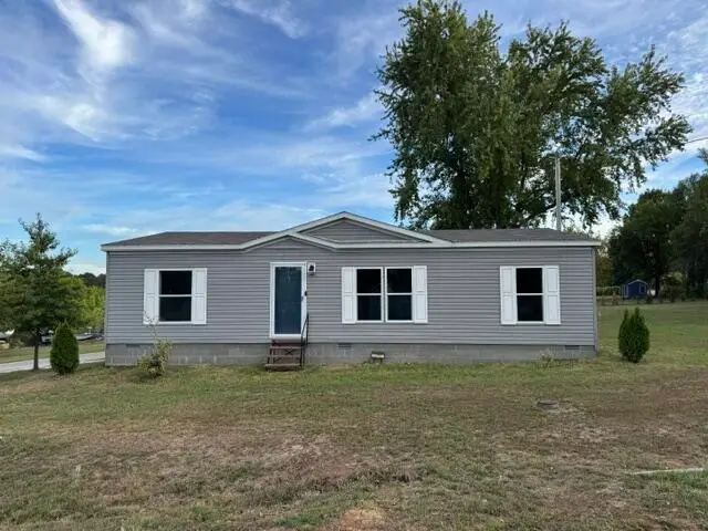 315 E 4th Street, Miller, MO 65707 - #1