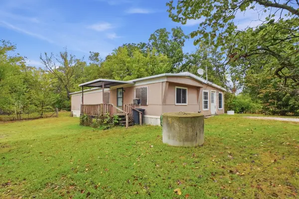 5307 S 55th Road, Walnut Grove, MO 65770