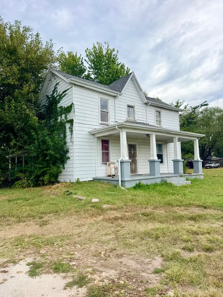 2629 E Division Street, Springfield, MO 65803 - #3