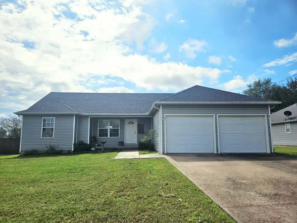 524 E Yale Street, Liberal, MO 64762