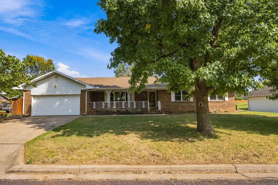 603 Learning Lane, Monett, MO 65708 - #2