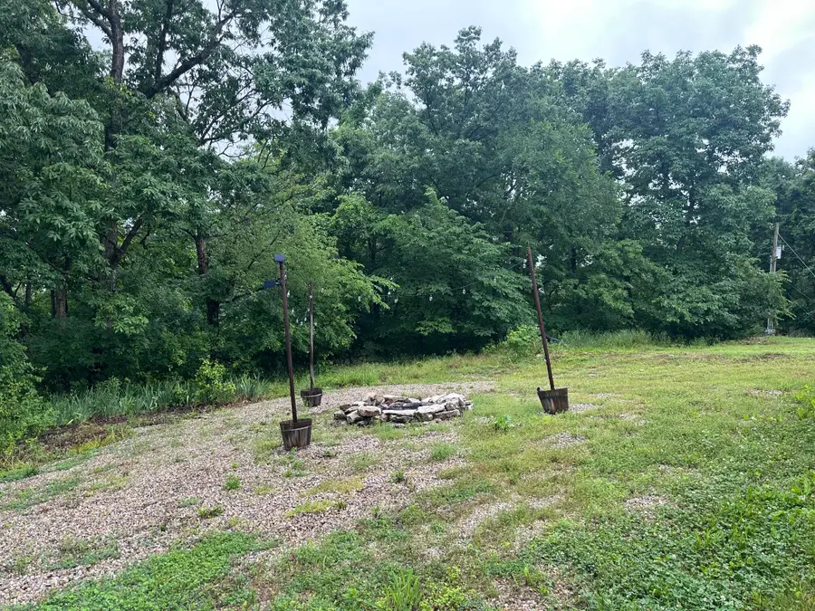 18611 Farm Road 2107, Aurora, MO 65605 - #2