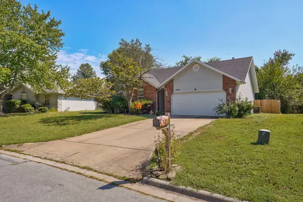 4818 N 9th Street, Ozark, MO 65721