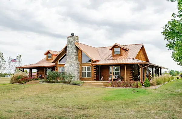 11028 Farm Road 2020, Monett, MO 65708