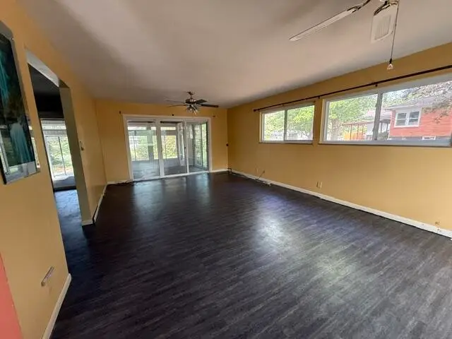 1126 S Business 49, Neosho, MO 64850 - #2