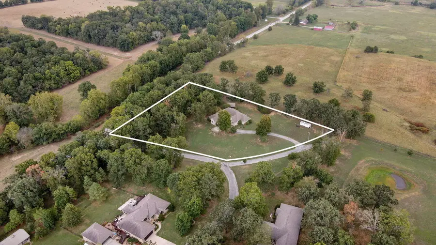 15169 Lawrence 2154, Mount Vernon, MO 65712 - #3