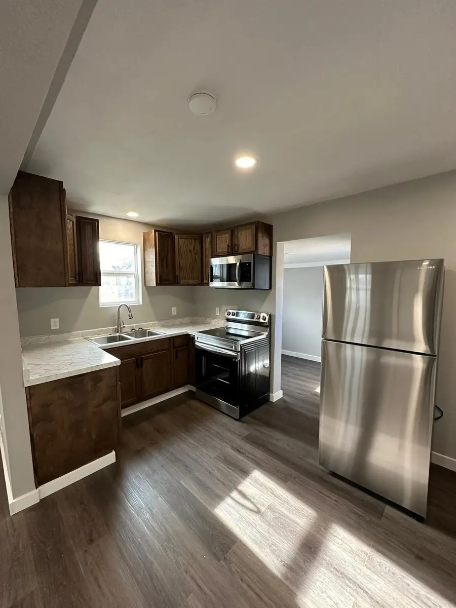 608 N Central Avenue, Monett, MO 65708 - #3