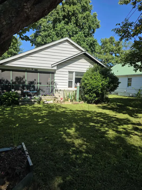 1125 S Main Avenue, Springfield, MO 65807