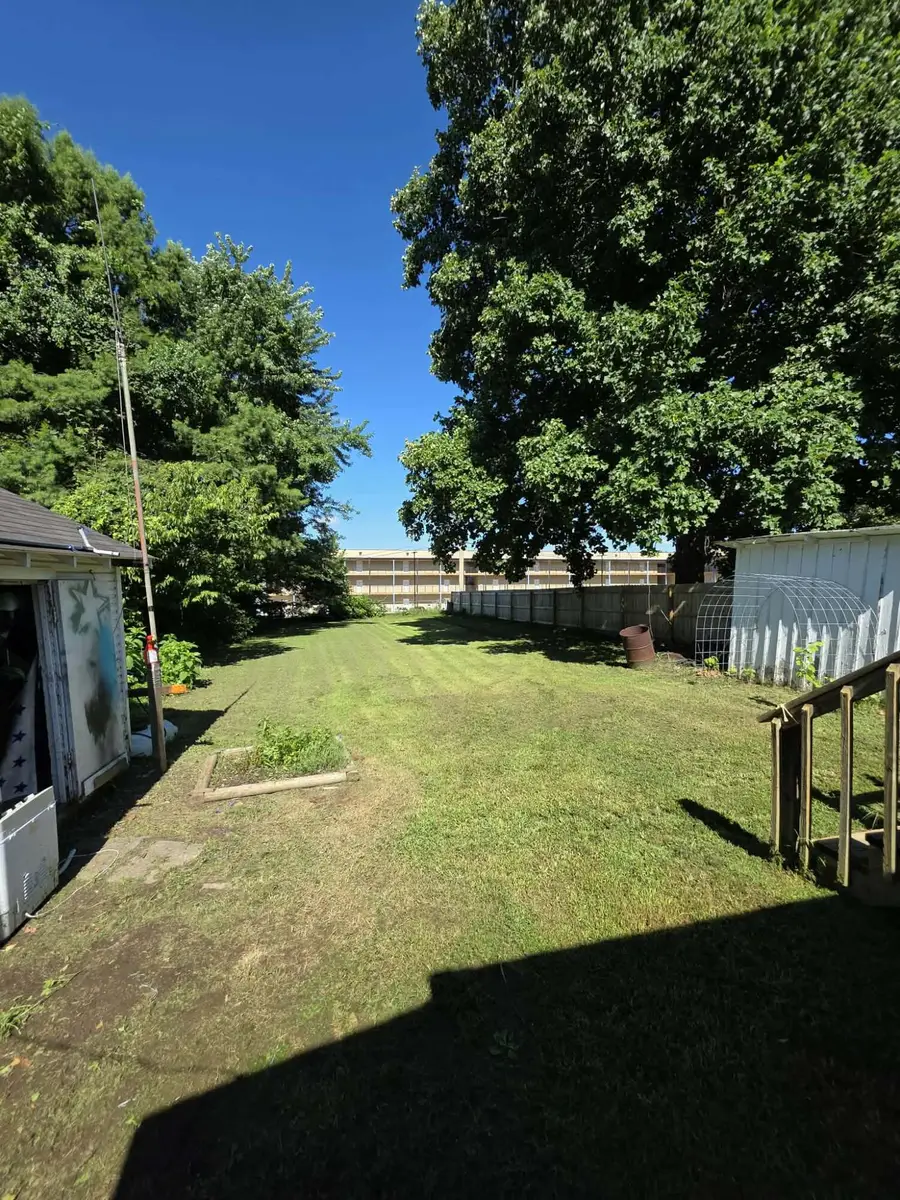 1125 S Main Avenue, Springfield, MO 65807 - #2