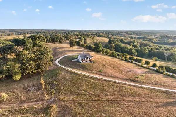 5460 State Highway Y, Hartville, MO 65667