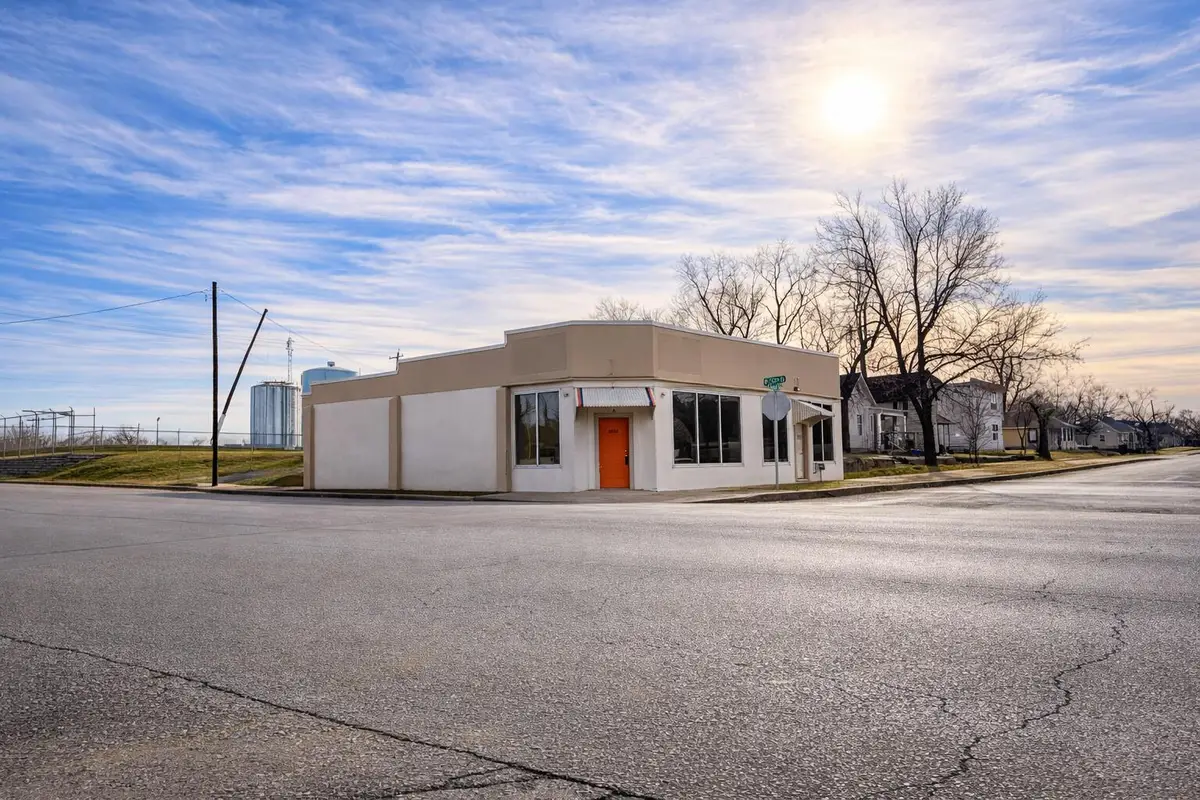 2001 S Empire Avenue, Joplin, MO 64804 - #1