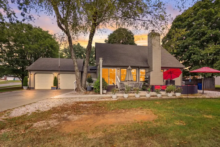 3694 N Monarch Avenue, Springfield, MO 65803 - #2