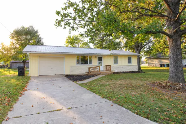 307 S Western Street, Marionville, MO 65705