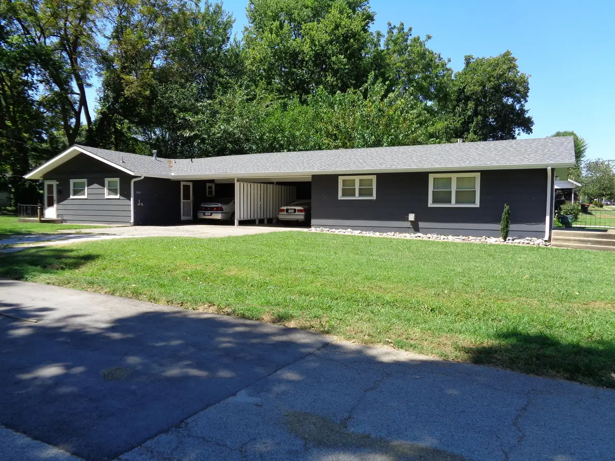1200 W Atlantic Street, Springfield, MO 65803 - #1
