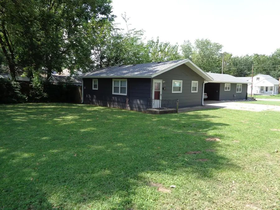 1200 W Atlantic Street, Springfield, MO 65803 - #3