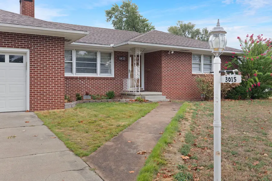 3015 Missouri Avenue, Joplin, MO 64804 - #3