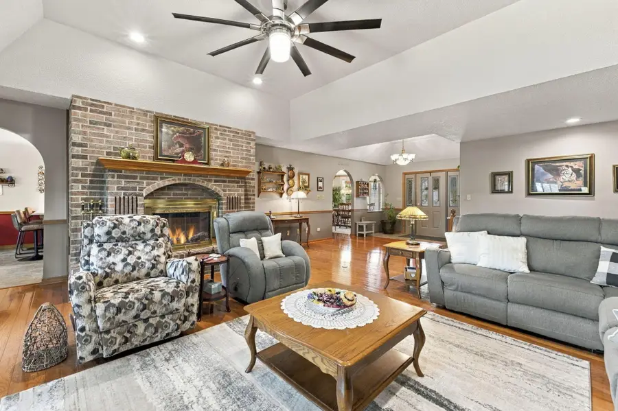 203 Rader Drive, West Plains, MO 65775 - #2