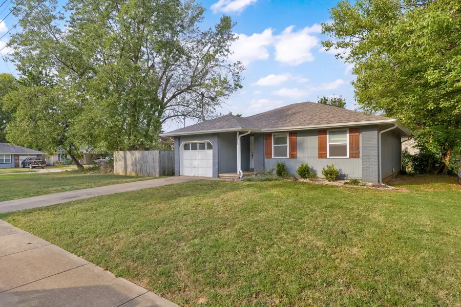 931 S Main Avenue, Springfield, MO 65806 - #2