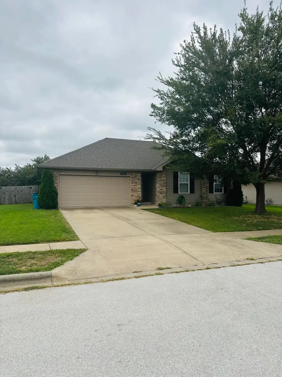 2450 E Willow Street, Republic, MO 65738 - #3