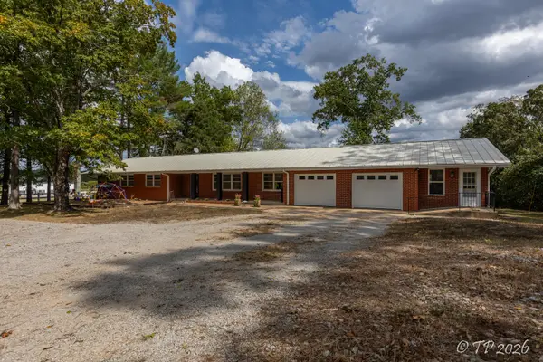2816 Burke Avenue, West Plains, MO 65775