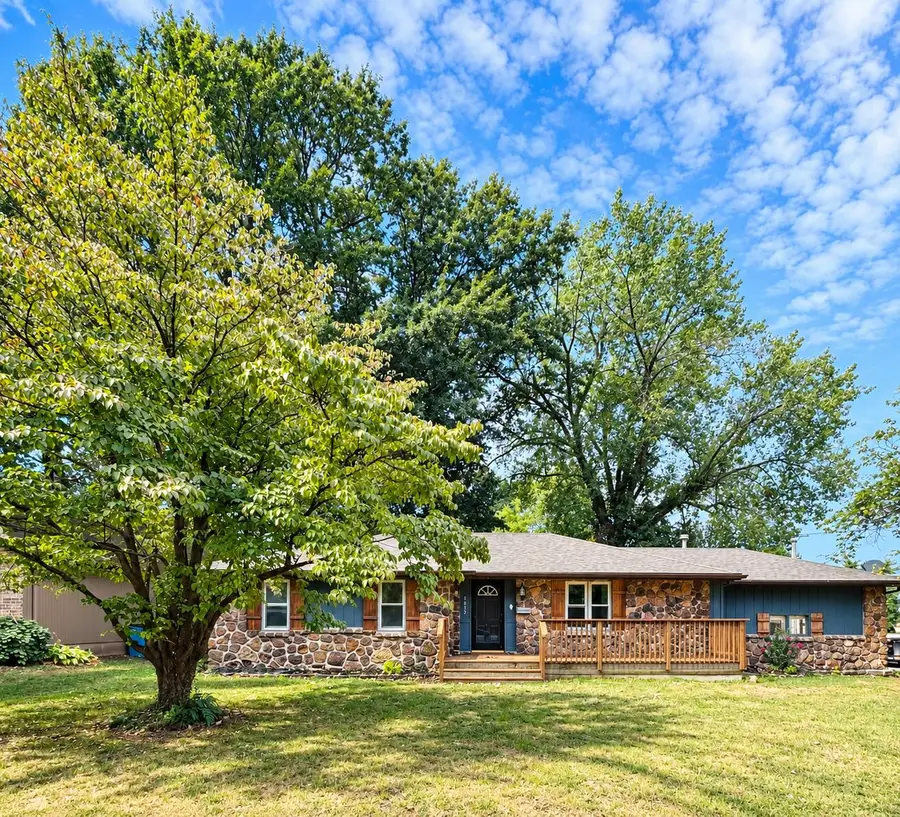 1833 S Westwood Avenue, Springfield, MO 65807 - #3