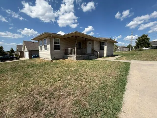 2839 E 18th Street, Joplin, MO 64804 - #1