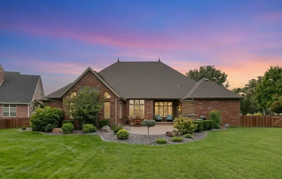 6268 S Weatherwood Trail, Springfield, MO 65810 - #2