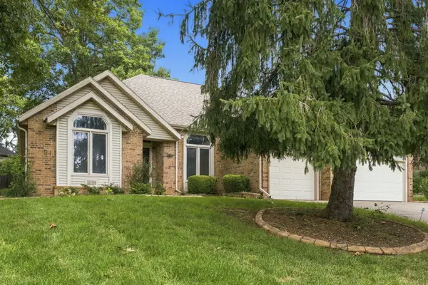 817 E Gaslight Drive, Springfield, MO 65810